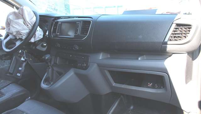 Peugeot Expert 2016-->> (Type III) , Motorkode: AHK|122HK, Girkassekode: 