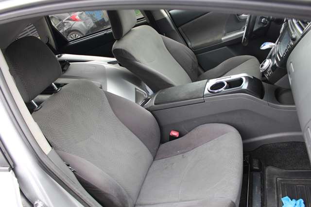 Toyota Prius +7 2012-2020 (Type III) (stasjonsvogn) (stasjonsvogn), Motorkode: 2ZR-FXE, Girkassekode: 