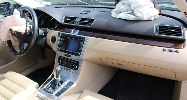 VW Passat 2011-2015 (B7) (B7), Motorkode: CFFB, Girkassekode: NJK