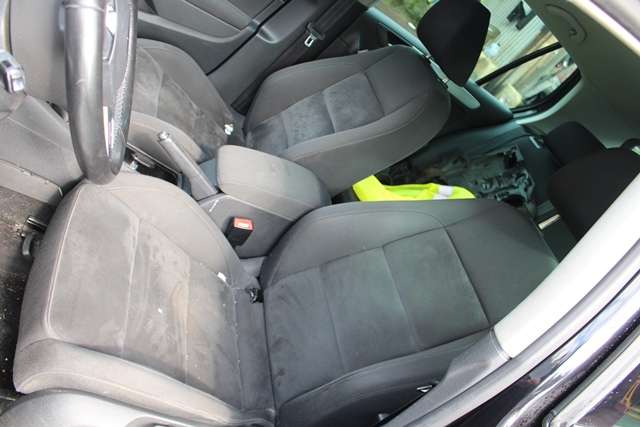 VW Golf VI 2008-2012 , Motorkode: CAYC, Girkassekode: LHW