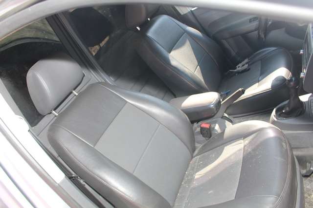 VW Caddy 2010-2015 (Type III, Fase 2) , Motorkode: CAYD, Girkassekode: MLS