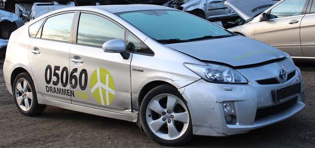 Toyota Prius 2009-2016 (Type III) (COMBI) (COMBI), Motorkode: 2ZR-FXE, Girkassekode: