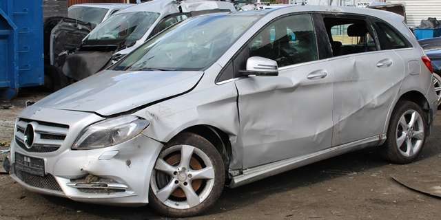 Mercedes B-Klasse 2011-2018 (W246) (W246), Motorkode: M270.920, Girkassekode: 