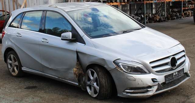 Mercedes B-Klasse 2011-2018 (W246) (W246), Motorkode: M270.920, Girkassekode: 