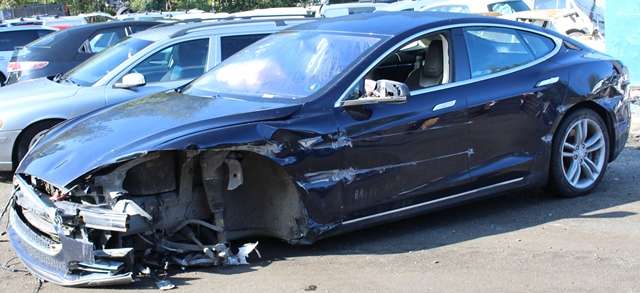 Tesla Model S 2013-2016 (Fase 1) , Motorkode: L1S, Girkassekode: 