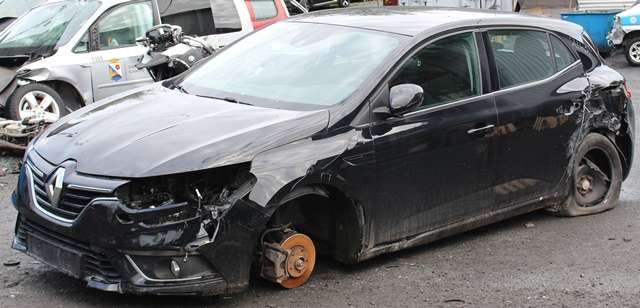 Renault Megane 2016-->> Type IV , Motorkode: H5F 408, Girkassekode: 