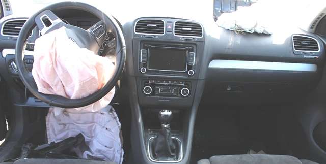 VW Golf VI 2008-2012 , Motorkode: CFFB, Girkassekode: NFR