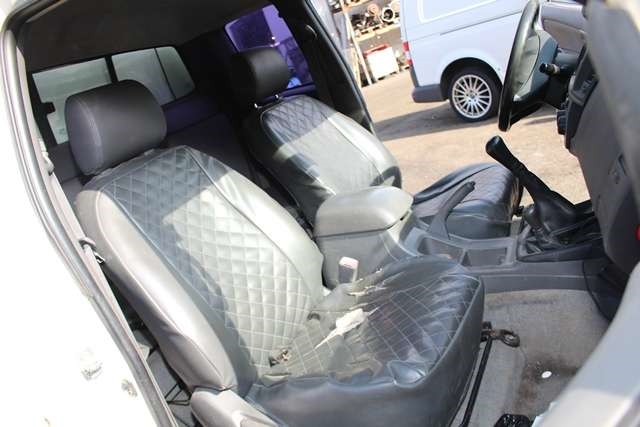 Toyota Hilux 2012-2016 , Motorkode: 2KD-FTV, Girkassekode: