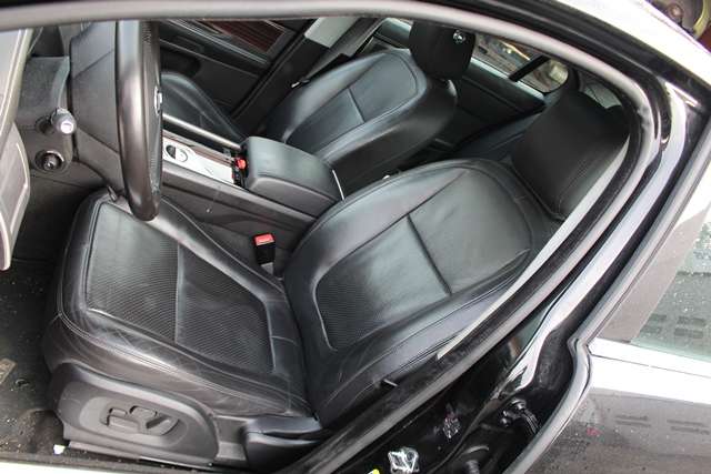 Jaguar XF 2008-2015 (X250) (X250), Motorkode: 306DT, Girkassekode: 