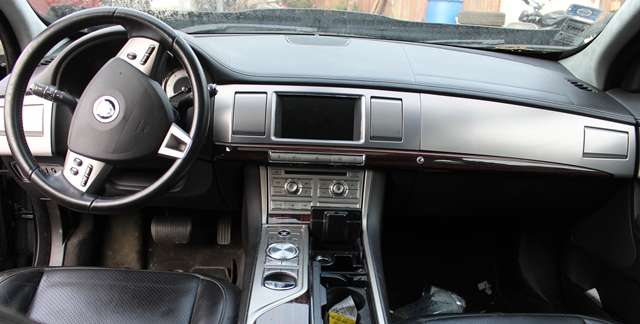 Jaguar XF 2008-2015 (X250) (X250), Motorkode: 306DT, Girkassekode: 