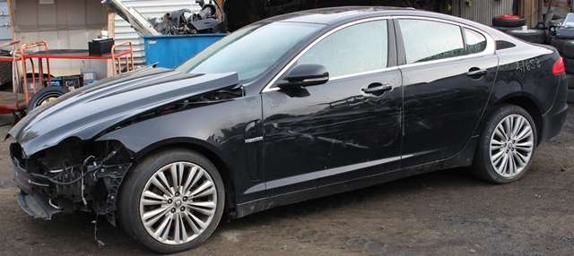 Jaguar XF 2008-2015 (X250) (X250), Motorkode: 306DT, Girkassekode: 