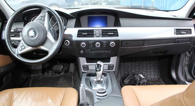 BMW 5-Serie 2003-2010 (E60/E61) (E60/E61), Motorkode: N47-D20 A, Girkassekode: 