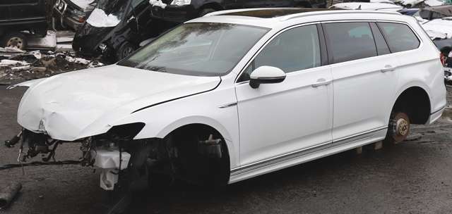 VW Passat 2015-2019 (Fase 1) (B8) (B8), Motorkode: DFCA, Girkassekode: RBQ
