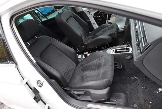 VW Passat 2015-2019 (Fase 1) (B8) (B8), Motorkode: DFCA, Girkassekode: RBQ