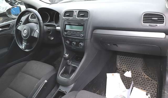VW Golf VI 2008-2012 , Motorkode: CBZA, Girkassekode: MHV