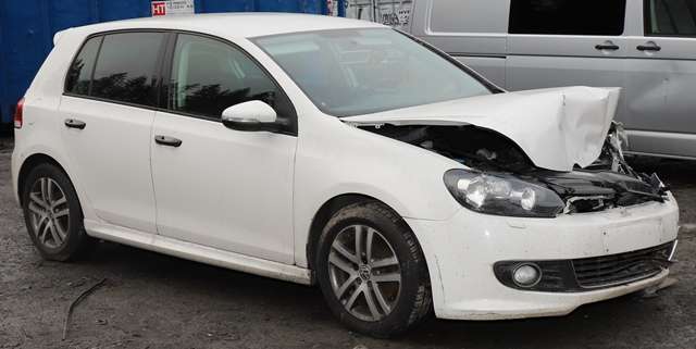 VW Golf VI 2008-2012 , Motorkode: CBZA, Girkassekode: MHV