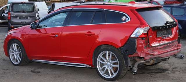 Volvo V60/V60 CC 2013-2018 (Type I, Fase 2) , Motorkode: D82PHEV, Girkassekode: 