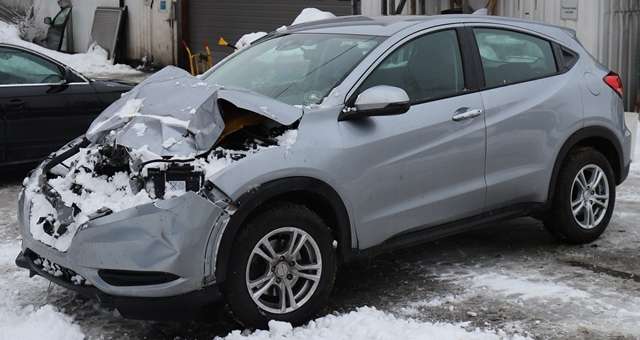 Honda HR-V 2015-2021 (Type II) , Motorkode: L15B4, Girkassekode: 
