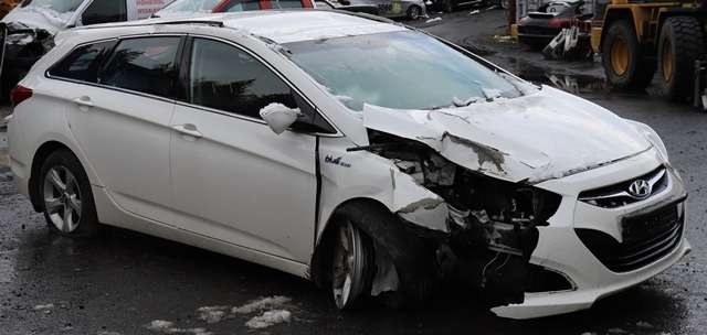 Hyundai i40 2012-2017 , Motorkode: D4FD, Girkassekode: 