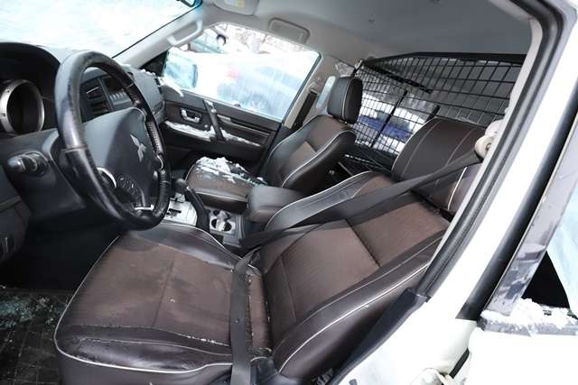 Mitsubishi Pajero 2007-2016 (Type IV, Fase 1) , Motorkode: 4M41, Girkassekode: 