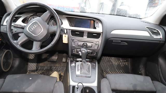 Audi A4 2007-2014 (Type IV) (B8) (B8), Motorkode: CDHA, Girkassekode: LXS
