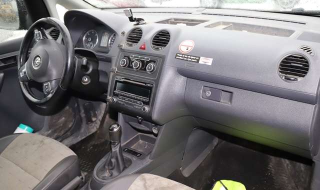 VW Caddy 2010-2015 (Type III, Fase 2) , Motorkode: CAYE, Girkassekode: MLT