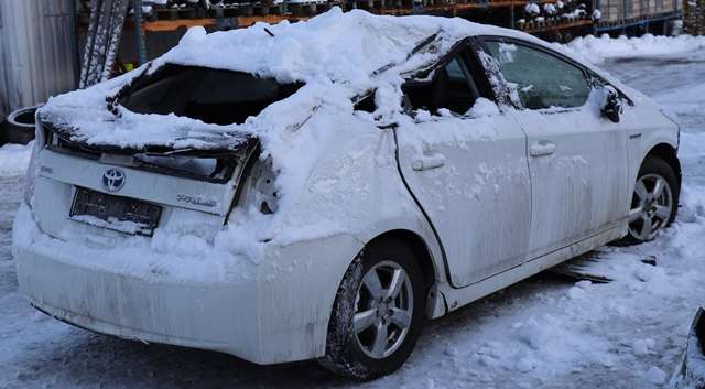 Toyota Prius 2009-2016 (Type III) (COMBI) (COMBI), Motorkode: 2ZR-FXE, Girkassekode: 