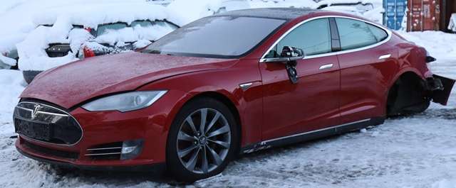 Tesla Model S 2013-2016 (Fase 1) , Motorkode: L1S, Girkassekode: 
