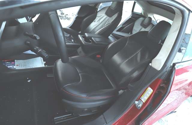 Tesla Model S 2013-2016 (Fase 1) , Motorkode: L1S, Girkassekode: 