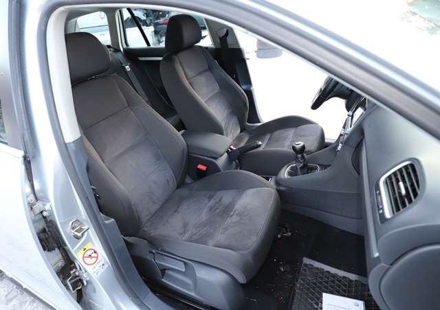 VW Golf VI 2008-2012 , Motorkode: CAYC, Girkassekode: LNN