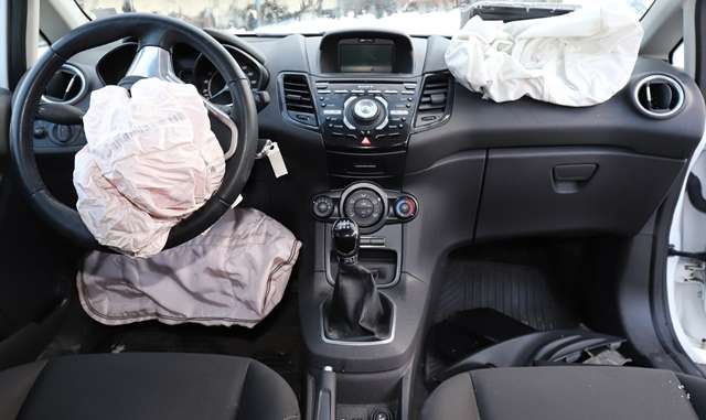 Ford Fiesta 2013-2017 (Type VI, Fase 2) , Motorkode: SFJ, Girkassekode: 
