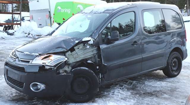 Citroën Berlingo 2008-2015 (Type II, Fase 1) , Motorkode: 9HF, Girkassekode: