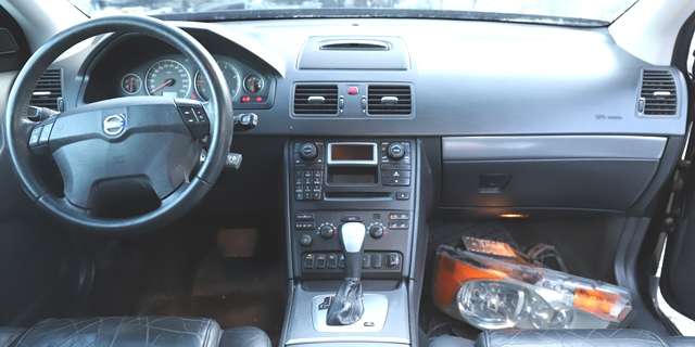 Volvo XC90 2002-2006 (Type I, Fase 1) , Motorkode: D 5244 T, Girkassekode: