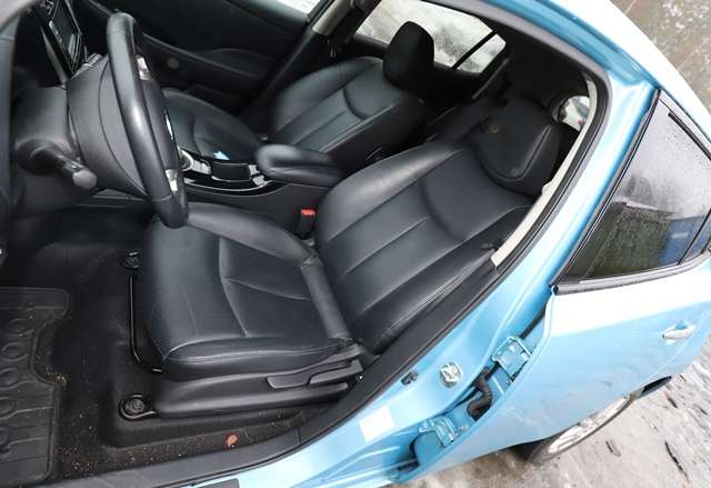 Nissan Leaf 2011-2017 (Type I) , Motorkode: ELEKTRISK, Girkassekode: 
