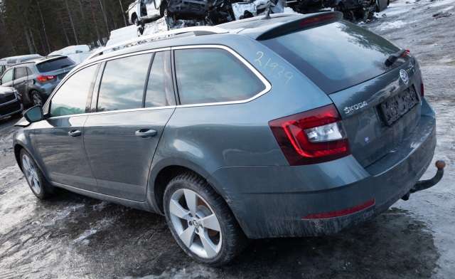 Škoda Octavia 2017-2020 (Type III, Fase 2) , Motorkode: DFFA, Girkassekode: UAT