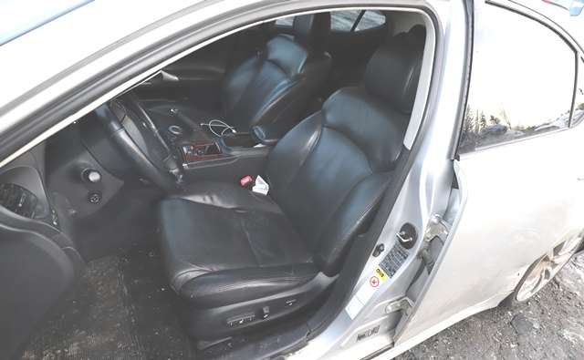 Lexus IS 2006-2013 (Type II) (XE20) (XE20), Motorkode: 2AD-FHV, Girkassekode: 