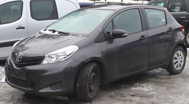 Toyota Yaris 2012-2014 (Type III, Fase 1) , Motorkode: 1KR-FE, Girkassekode: