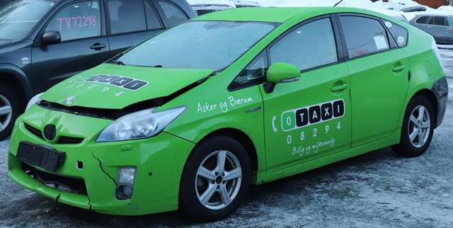 Toyota Prius 2009-2016 (Type III) (COMBI) (COMBI), Motorkode: 2ZR-FXE, Girkassekode: 