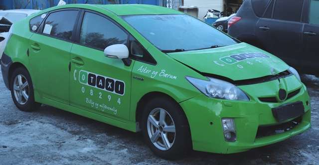 Toyota Prius 2009-2016 (Type III) (COMBI) (COMBI), Motorkode: 2ZR-FXE, Girkassekode: 
