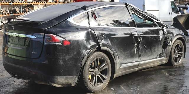 Tesla Model X 2016-->> , Motorkode: L2S, Girkassekode: 