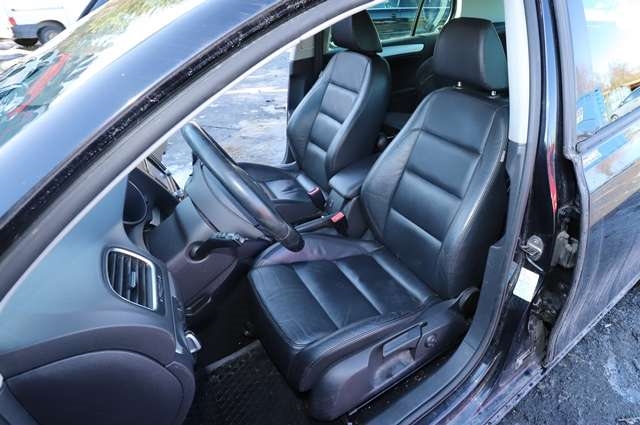 VW Golf VI 2008-2012 , Motorkode: CBAB, Girkassekode: LQV
