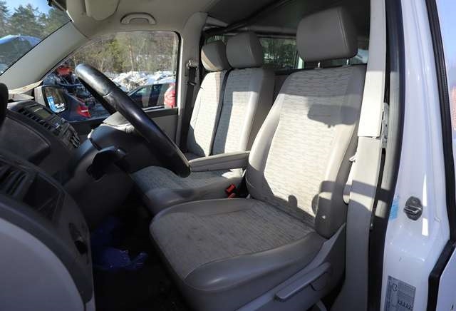 VW Transporter / Caravelle 2009-2015 (Fase 2) (T5) (T5), Motorkode: CAAC, Girkassekode: KQK