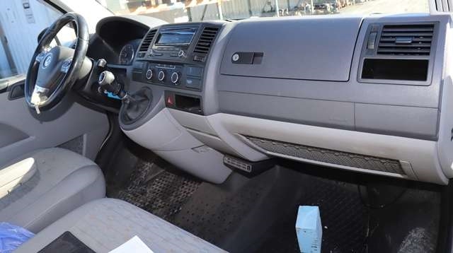 VW Transporter / Caravelle 2009-2015 (Fase 2) (T5) (T5), Motorkode: CAAC, Girkassekode: KQK