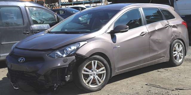 Hyundai i30 2012-2017 (Type II) , Motorkode: G4FD, Girkassekode: