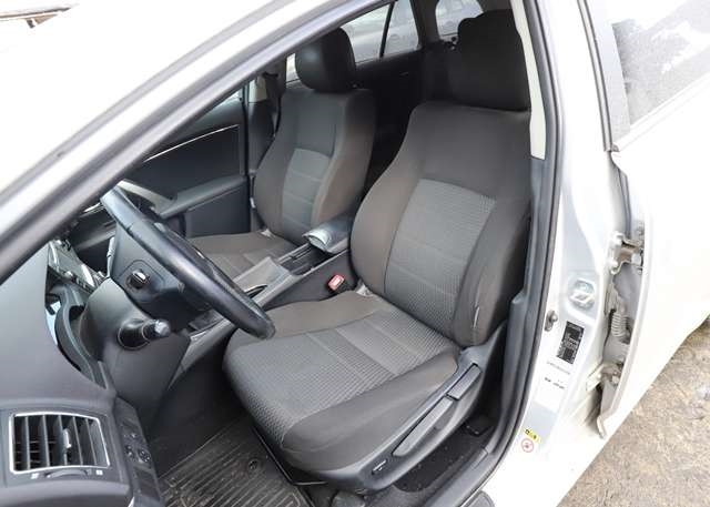Toyota Avensis 2009-2015 (Type III, Fase 1) , Motorkode: 1AD-FTV, Girkassekode: 