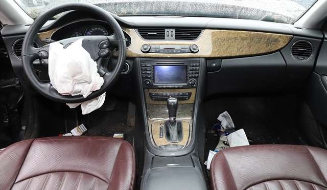 Mercedes CLS 2004-2010 (C219) (C219), Motorkode: OM642.920, Girkassekode: 