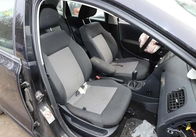 VW Polo 2009-2014 (Type V, Fase 1) , Motorkode: CGPB, Girkassekode: LNR