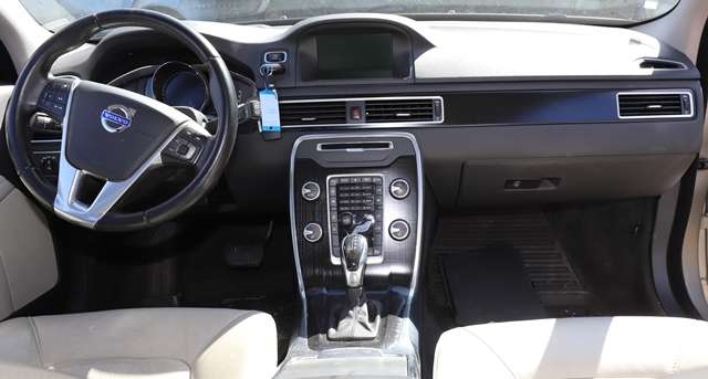 Volvo V70 2014-2016 (Type III, Fase 2) , Motorkode: D 5204 T3, Girkassekode: 
