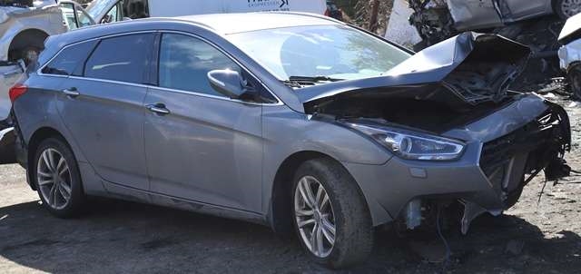 Hyundai i40 2012-2017 , Motorkode: D4FD, Girkassekode: 