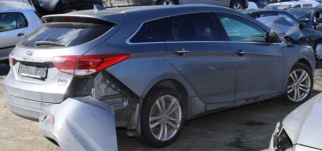 Hyundai i40 2012-2017 , Motorkode: D4FD, Girkassekode: 